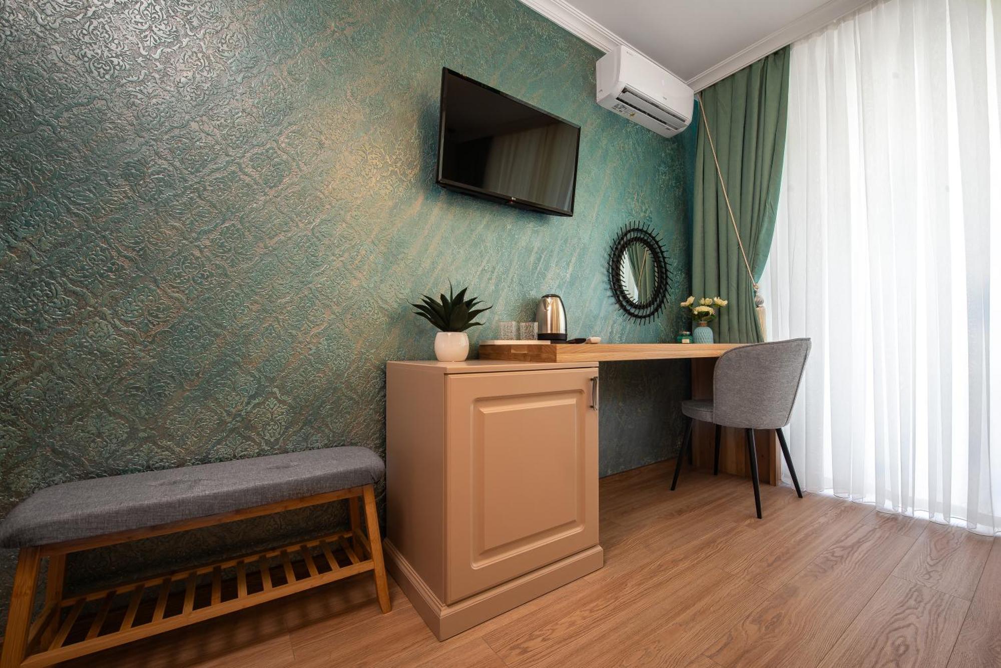 Homestay Thaya *