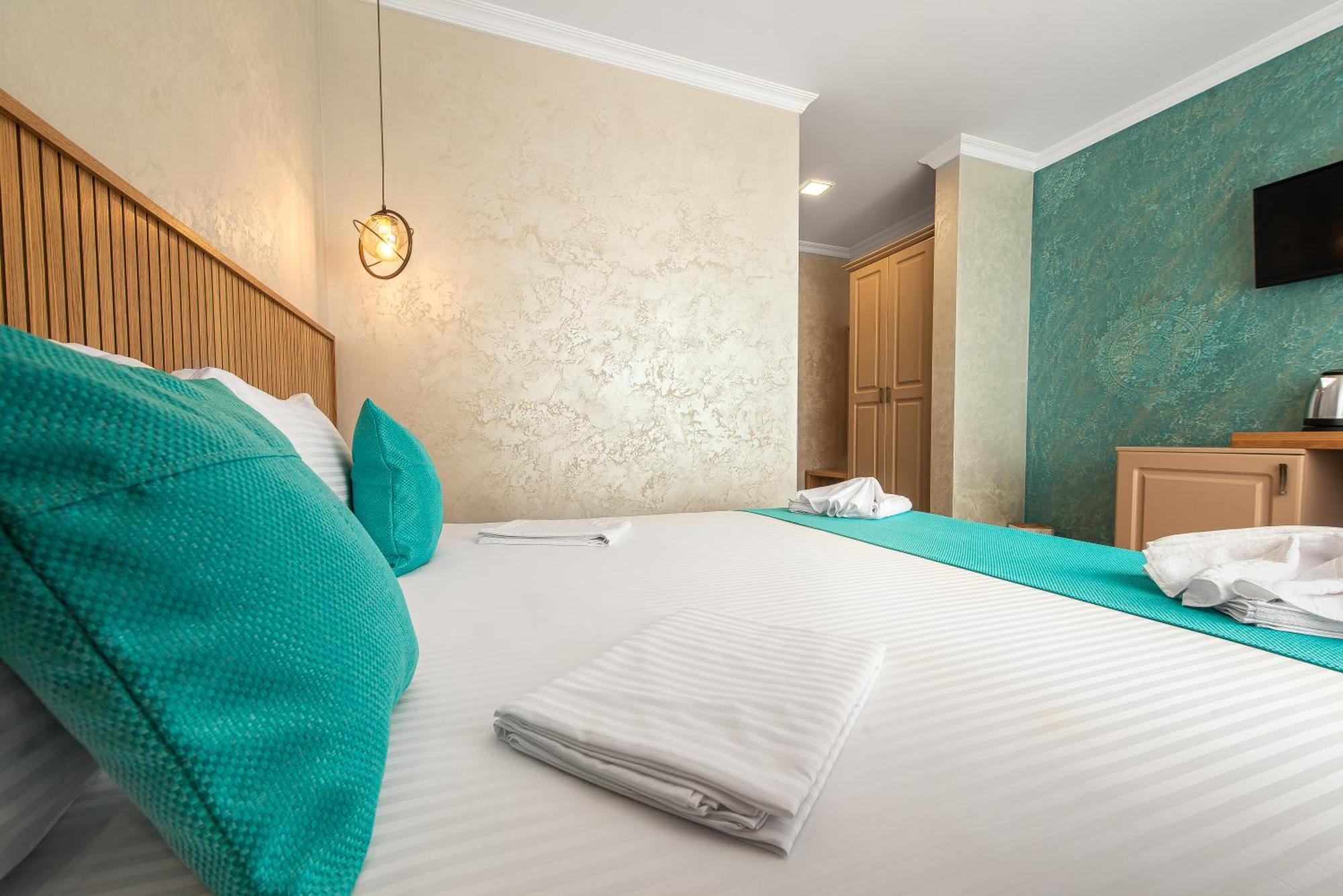 Thaya Homestay